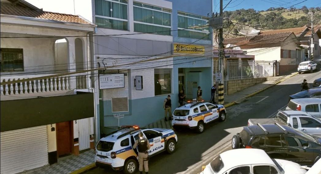 Polícia Civil prende suspeito que sequestrou gerente de banco e a família dela no Sul de Minas