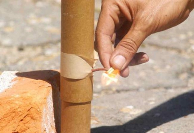 DME alerta para riscos de soltar fogos de artifício perto da rede elétrica