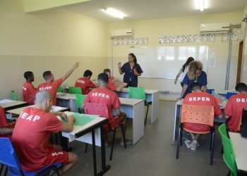 Seis mil detentos farão Enem nesta semana