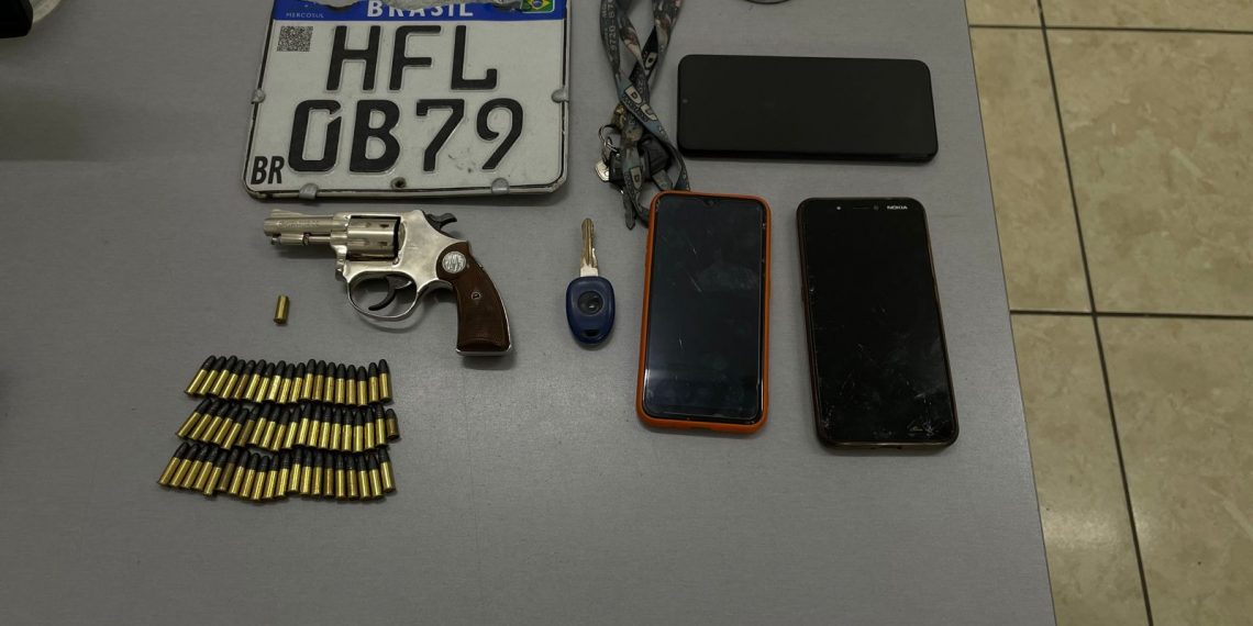 Arma de fogo e munições são apreendidas em Poços de Caldas