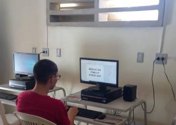 Mais de 60% dos detentos em MG têm nota para buscar vagas em universidades