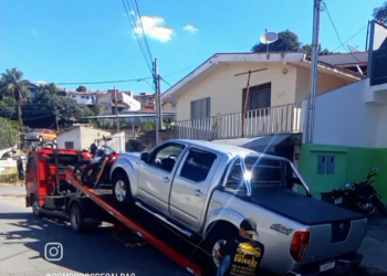7 veículos são removidos pela GCM e Demutran em Poços de Caldas