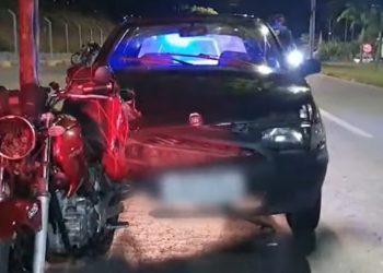 Duas pessoas ficam feridas após acidente entre carro e moto na zona leste de Poços de Caldas