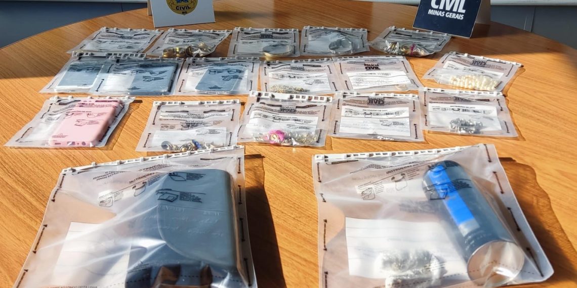 Polícia Civil recupera joias e pertences que haviam sido furtados no 1º dia do ano