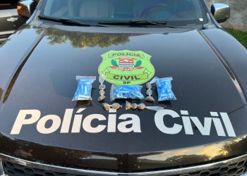 Jovem de 21 anos é preso por tráfico de drogas em Santa Cruz das Palmeiras-SP