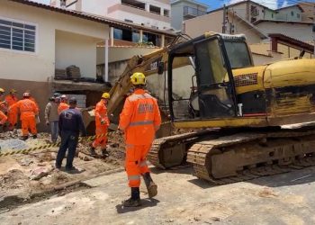 URGENTE: Homem morre soterrado em obra na zona leste de Poços