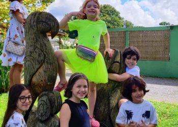 Elenco da Turma da Mônica visita pontos turísticos de Poços de Caldas