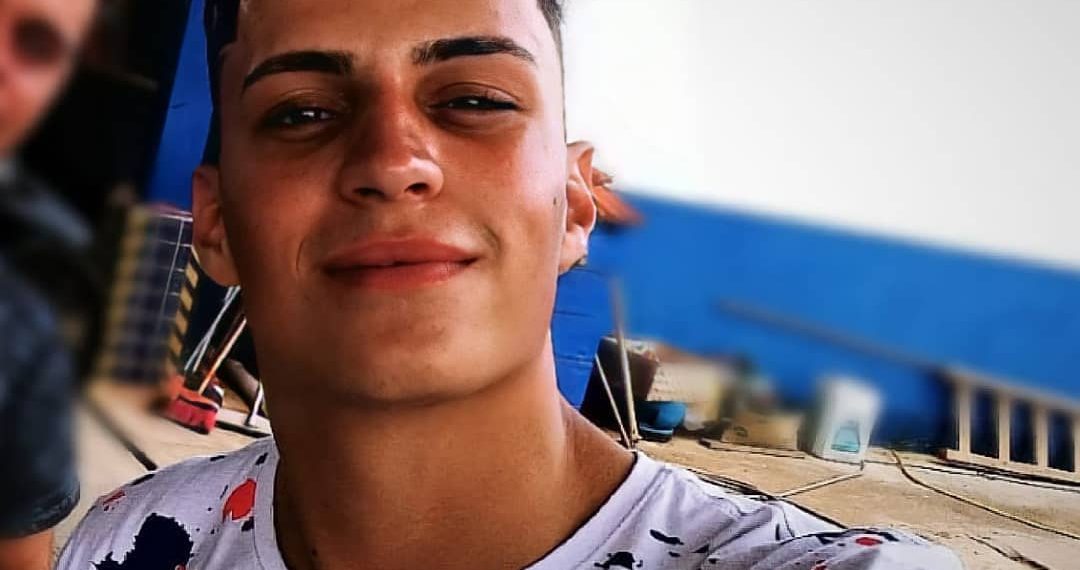 PM de Poços de Caldas prende suspeito de matar jovem com facada no coração
