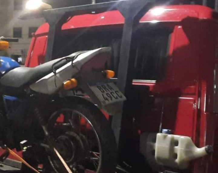 Homem é preso e moto adulterada é apreendida pela GCM em Poços de Caldas