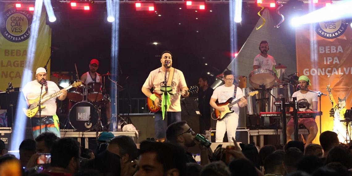Confira as atrações musicais neste domingo no carnaval em Poços de Caldas