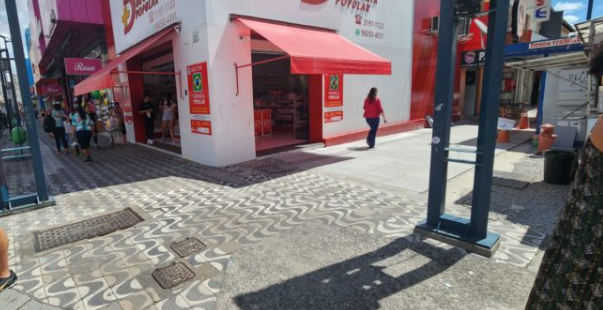 Obras nas calçadas da Rua Assis estão programadas para esta segunda