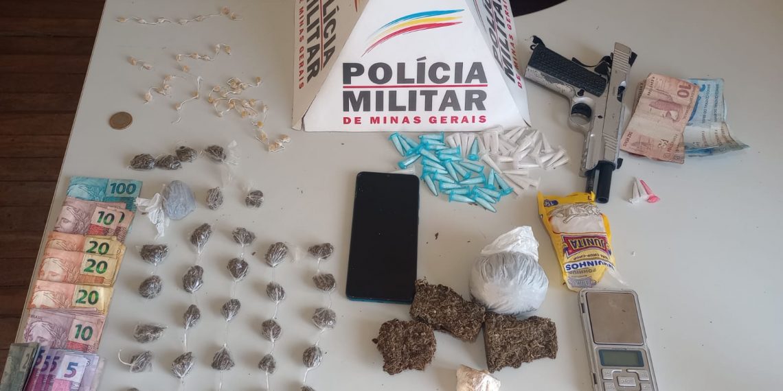 Dupla é presa por tráfico de drogas no bairro São José em Poços de Caldas