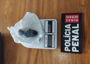 Mulher é presa após tentar entrar com droga nas partes íntimas em visita ao presídio de Andradas