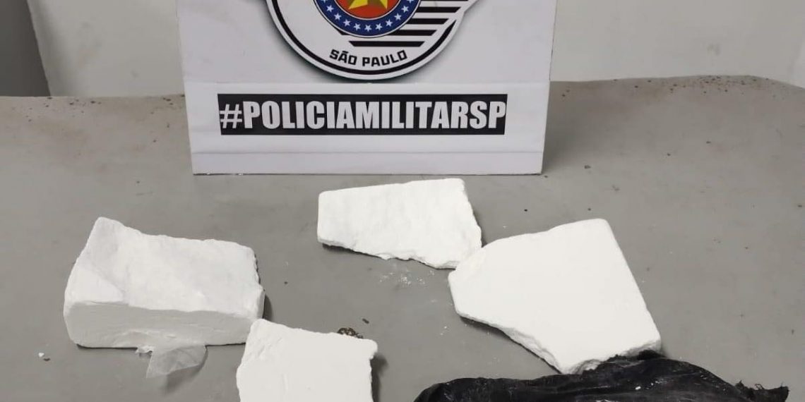 Pmsp Prende Suspeitos E Apreende Quase 1 Kg De Cocaína Onda PoÇos