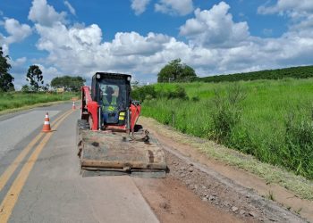 Região de Santa Rita de Caldas passa por manutenção de pavimento nesta semana
