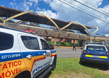 Operação é realizada em locais ocupados por usuários de drogas e moradores em situação de rua em Poços