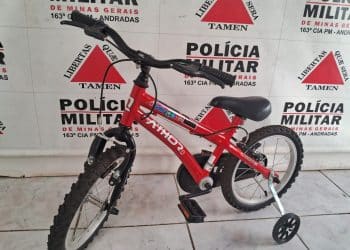 Homem furta bicicleta infantil e é preso em Andradas