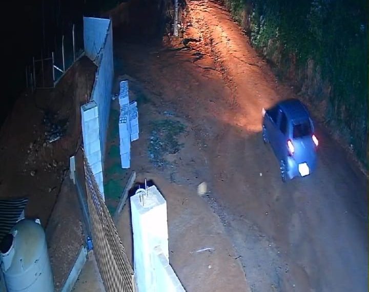 VÍDEO | Criminosos furtam veículos na zona rural de Campestre