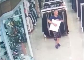 VÍDEO: suspeito é flagrado furtando lojas em Poços de Caldas
