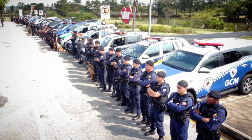 Poços regulamenta uso de arma de fogo pela GCM
