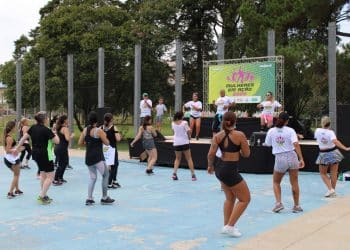 Projeto Mulheres em Ação incentiva esporte feminino em Poços