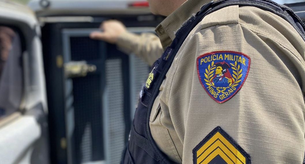Mulher que não retornou ao presídio após saída temporária é presa pela PM