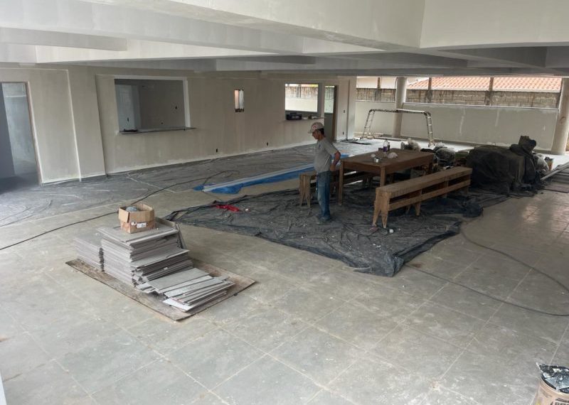 Obras de nova escola no Marco Divisório entram na etapa de finalização em Poços