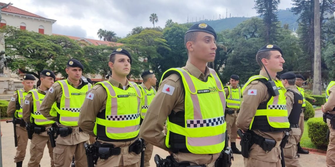 Lançamento do 1º emprego operacional de alunos do curso de soldados da PM é realizado em Poços