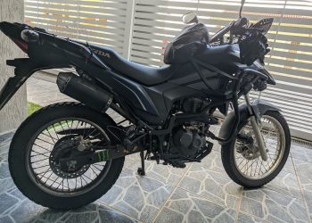 Homem é rendido por criminosos e tem moto roubada em Poços de Caldas
