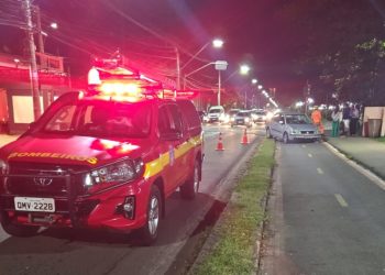 Cliclista fica ferida após ser atropelada por carro em Poços de Caldas