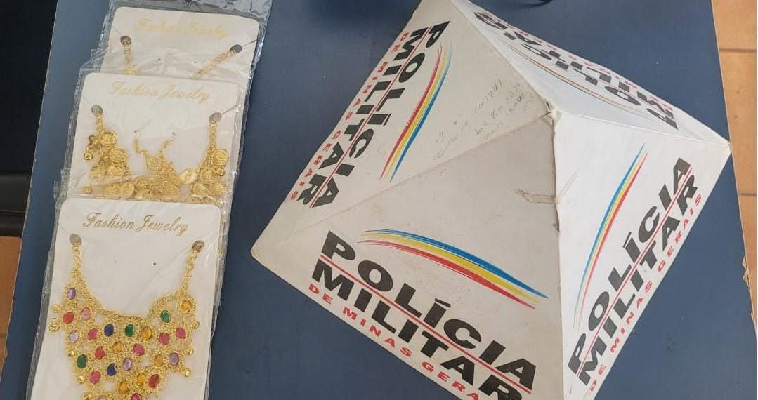 Mulheres são presas após furtarem bijuterias em loja de Poços de Caldas