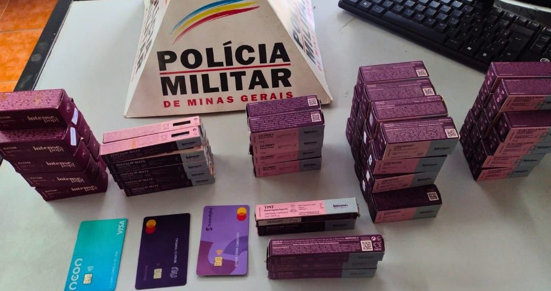 PM prende ladrões e comerciante que comprou produtos furtados em Poços