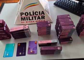 PM prende ladrões e comerciante que comprou produtos furtados em Poços