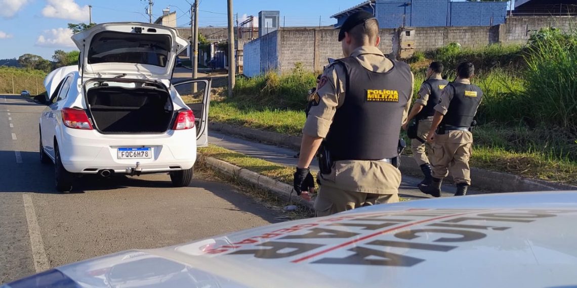 Homem é preso suspeito de receptação de veículo em Poços de Caldas
