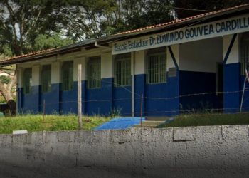 Professor é acusado de assediar alunas em escola de Poços; superintendência apura denúncia