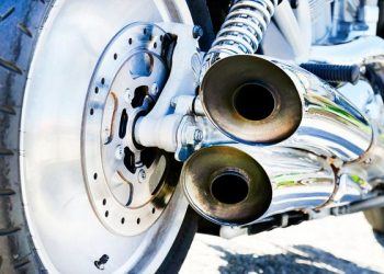 Vereadores pedem mais rigor sobre escapamentos esportivos para motos