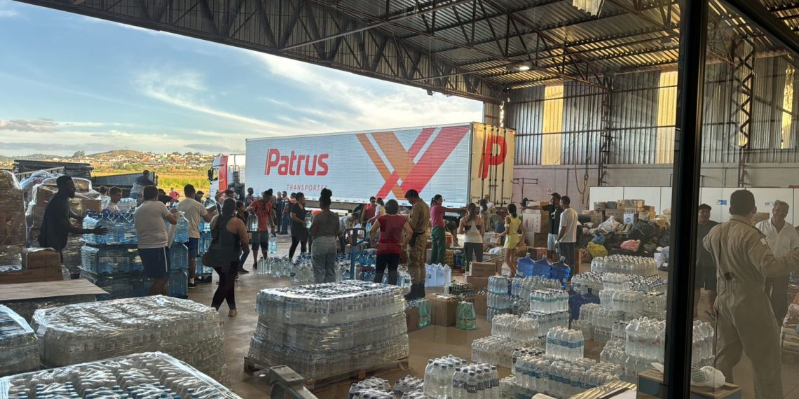 S.O.S RS: carreta com 30 toneladas de doações sairá de Poços nesta quinta-feira (9)