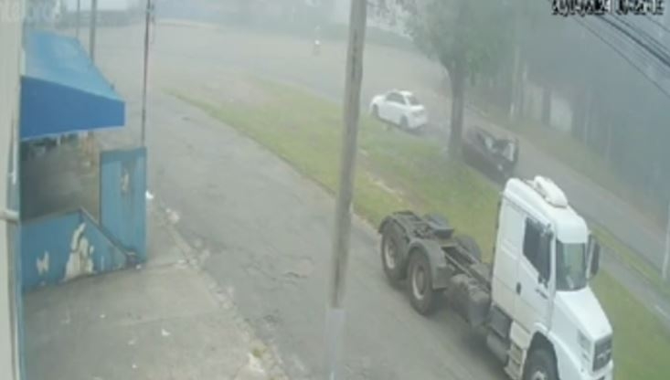 Homem que agrediu e atropelou jovem é preso pela Polícia Civil em Poços