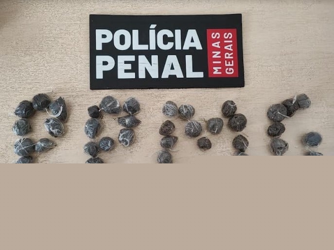 Drogas são arremessadas para dentro do presídio de Poços de Caldas