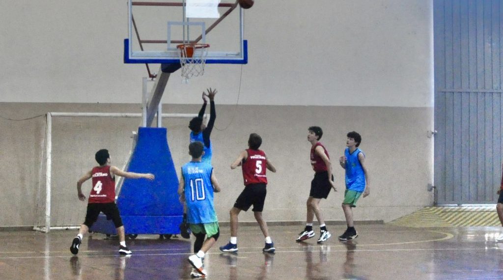 Alunos de Poços participam de etapa regional dos Jogos Escolares de MG nesta semana