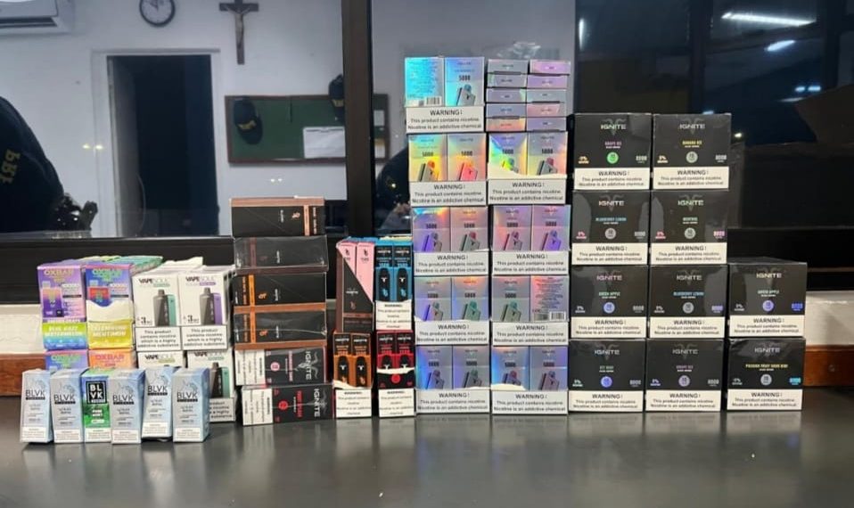 Carga clandestina de cigarros e equipamentos eletrônicos é apreendida no Sul de Minas