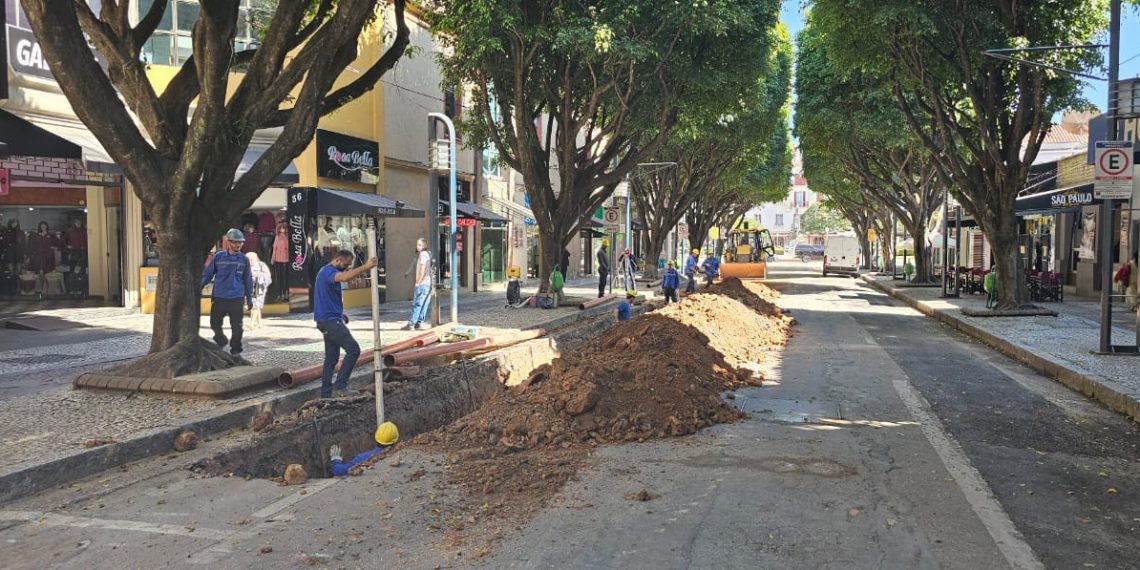 Ruas serão interditadas para manutenção de esgoto neste domingo (16) em Poços de Caldas