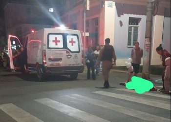 Motociclista bêbado atropela homem na faixa de pedestre no centro de Campestre