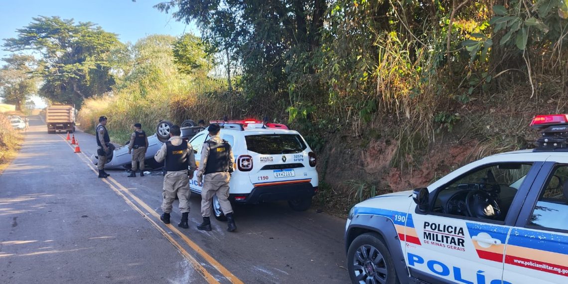 Perseguição termina com mulheres presas e grande quantidade de drogas apreendida