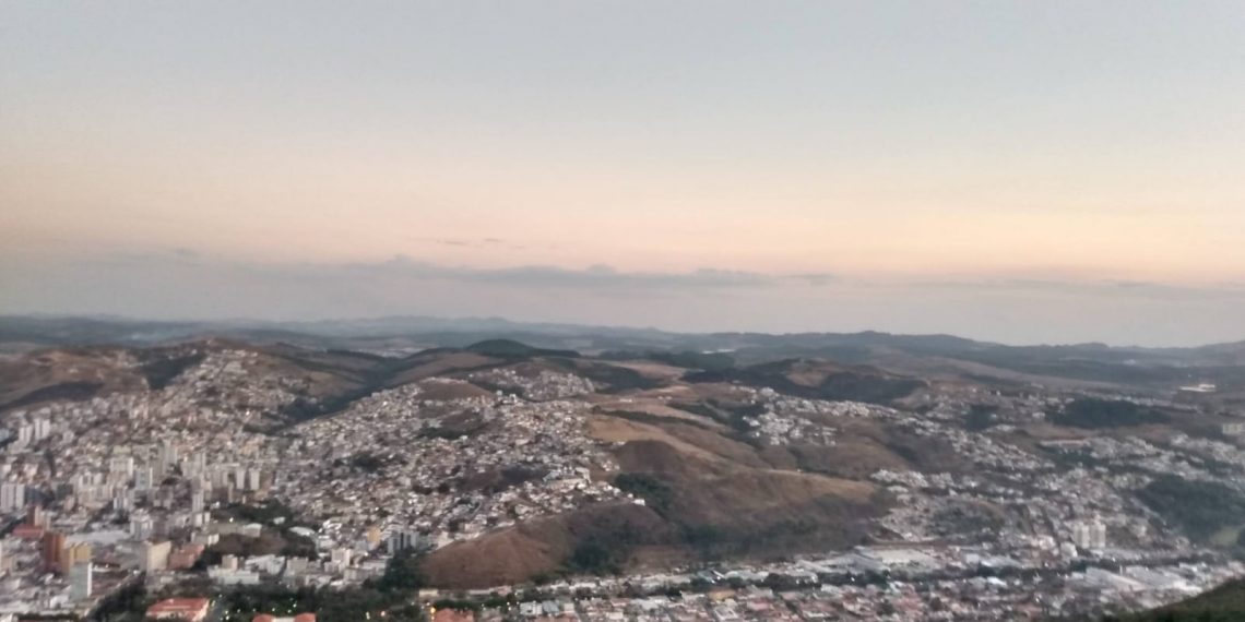 A influência do turismo no cenário imobiliário de Poços de Caldas