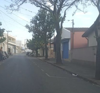 Motociclista de 33 anos atropela idosa de 81 anos e os dois morrem em São João da Boa Vista