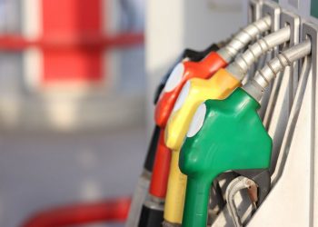 Preços da gasolina aditivada e do diesel caem neste mês em Poços