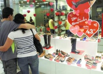 Dia dos Namorados: Procon Poços dá dicas para compras conscientes