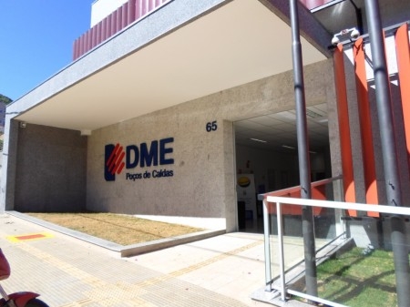 Ruas centrais ficam interditadas neste domingo em Poços; confira