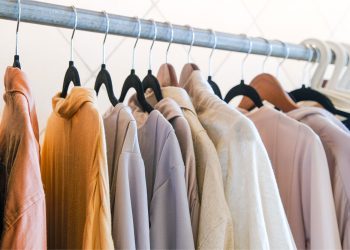 Empresária deve indenizar grife por comercializar produtos sem autorização no sul de Minas